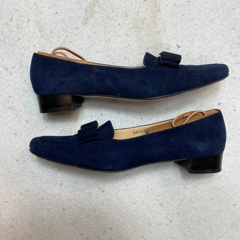 Salvatore Ferragamo Loafers Womens 9 3A Navy Blue F20 Suede Bow Gold Hardware - Picture 5 of 11